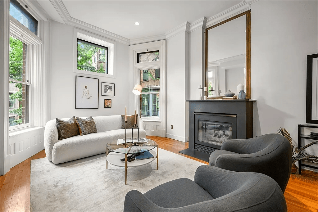 COASTAL CHIC CONDO